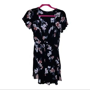 American Eagle Women’s Dress Size Medium